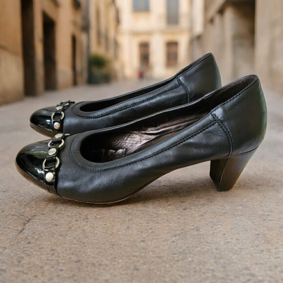 AGL Italian Leather Heels - Patent Toe with Silver Harddware - Size 9.5 - Picture 1 of 8
